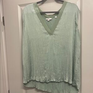 Vince Green V Neck Top